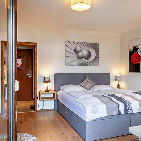 Апартаменти Haus Excelsior 36 *